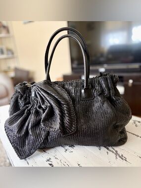 Valentino Garavani Black Textured Tote with Decorative Bow
